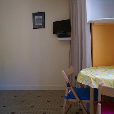 Au Coeur De Bourg Csm Διαμέρισμα Courseulles-sur-Mer Δωμάτιο φωτογραφία
